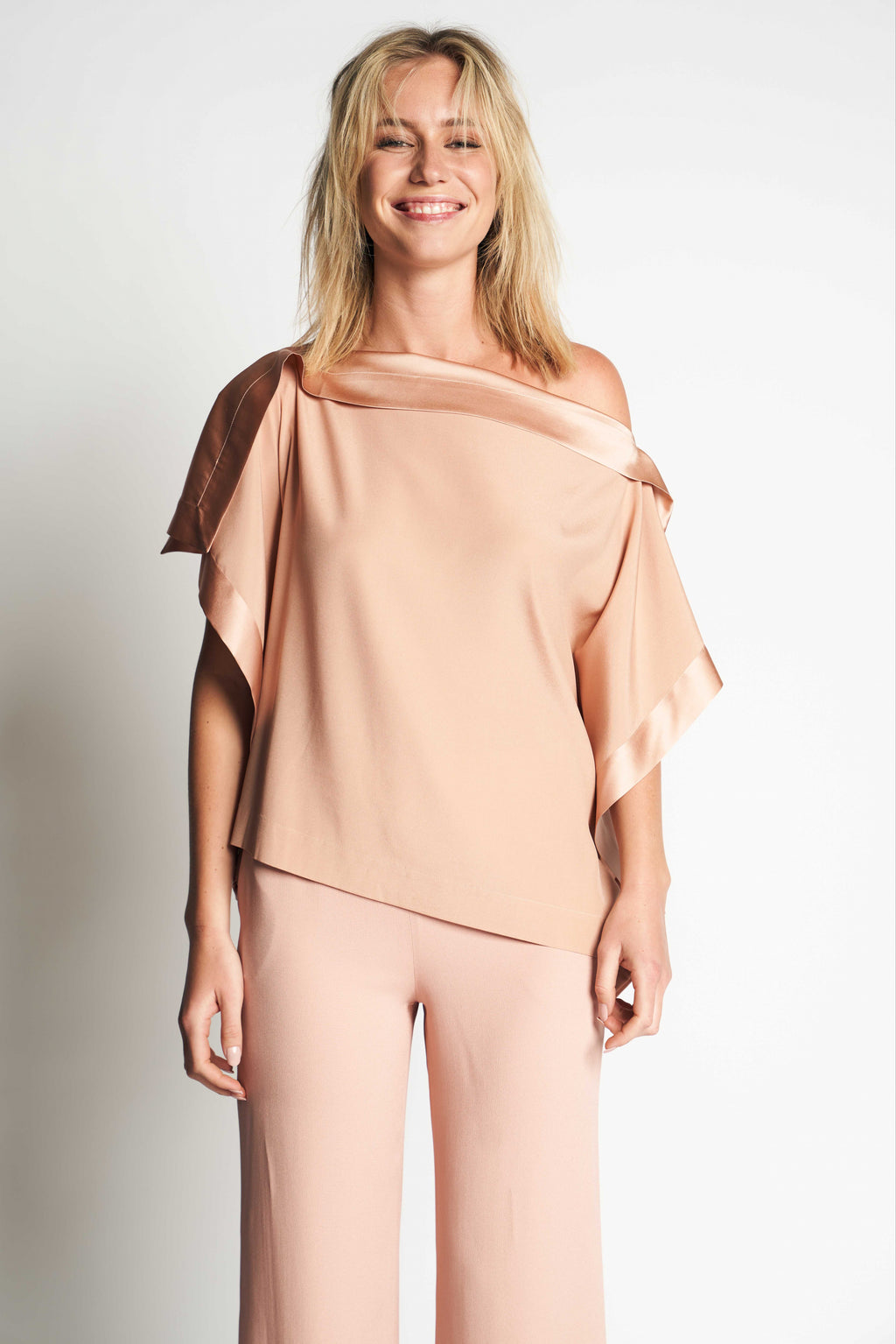 DAKOTA SILK TOP XO | SKIN