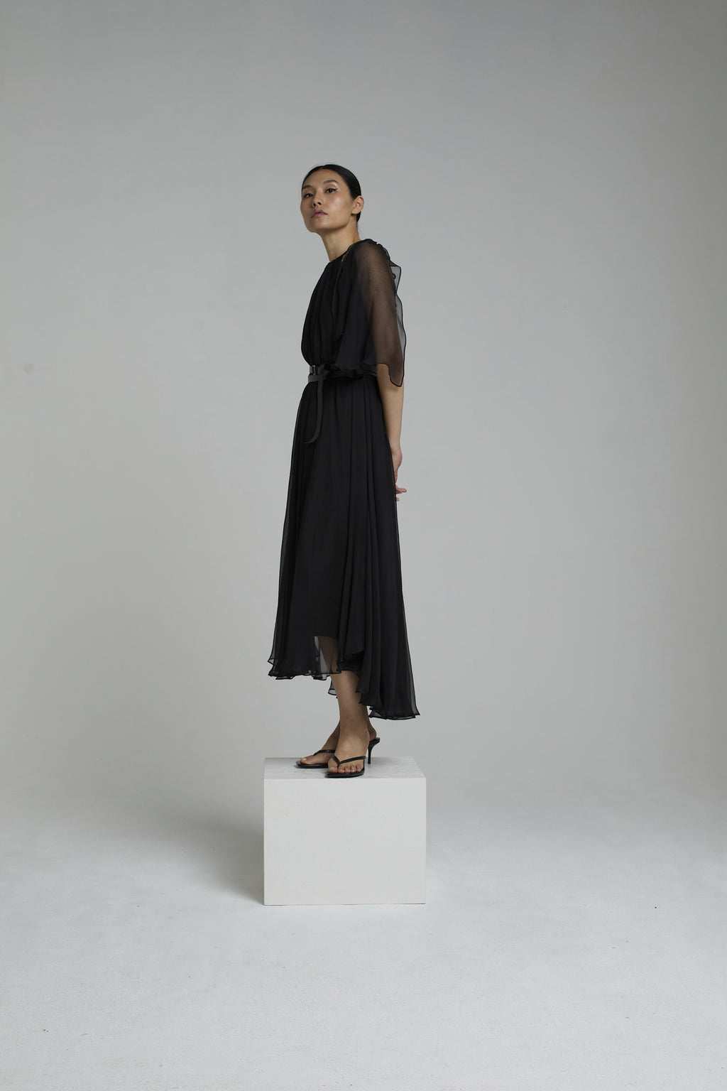 DRESS AMBER BLACK | BLACK