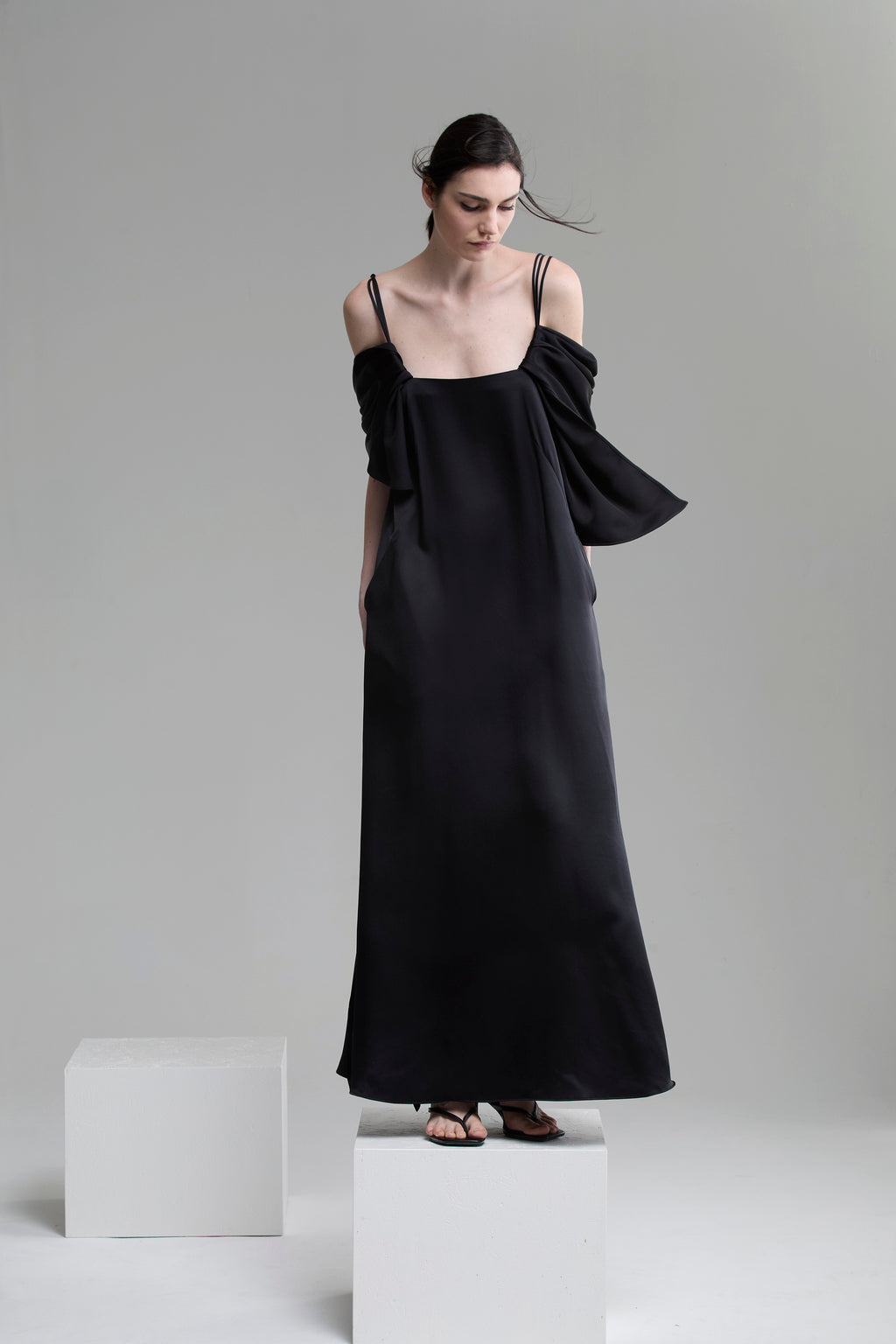 DRESS CAT | BLACK