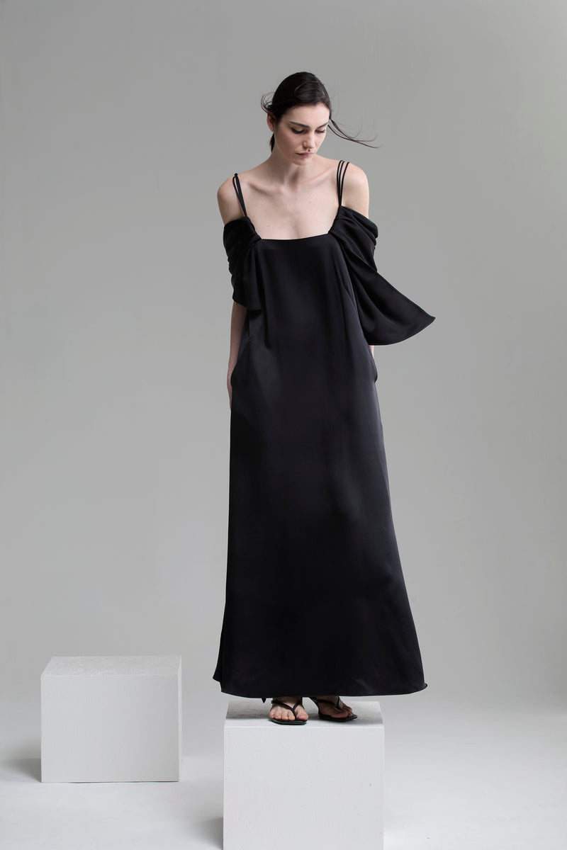 DRESS CAT | BLACK