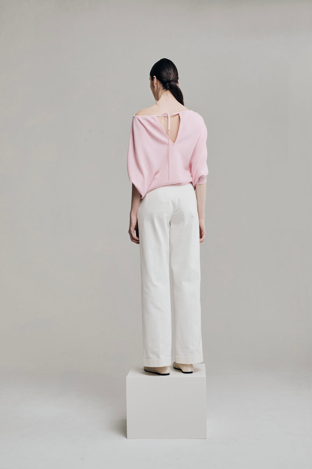 BO MERINO WOOL PULL | SUPER LIGHT PINK
