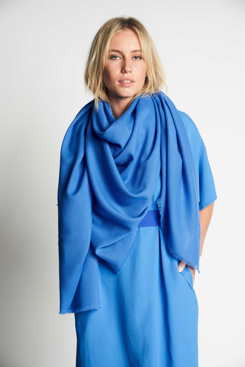 MAXI SCARF WOOL | BRIGHT BLUE