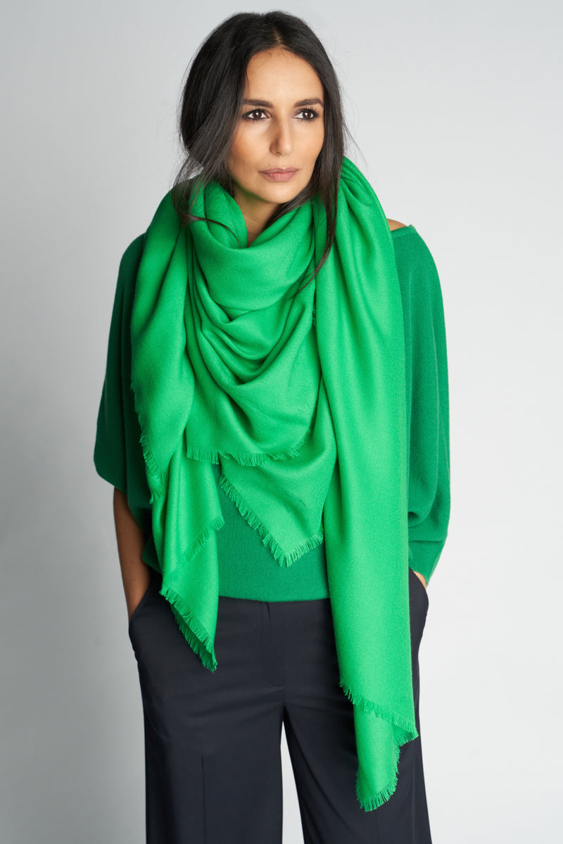 MAXI SCARF XO | BRIGHT GREEN