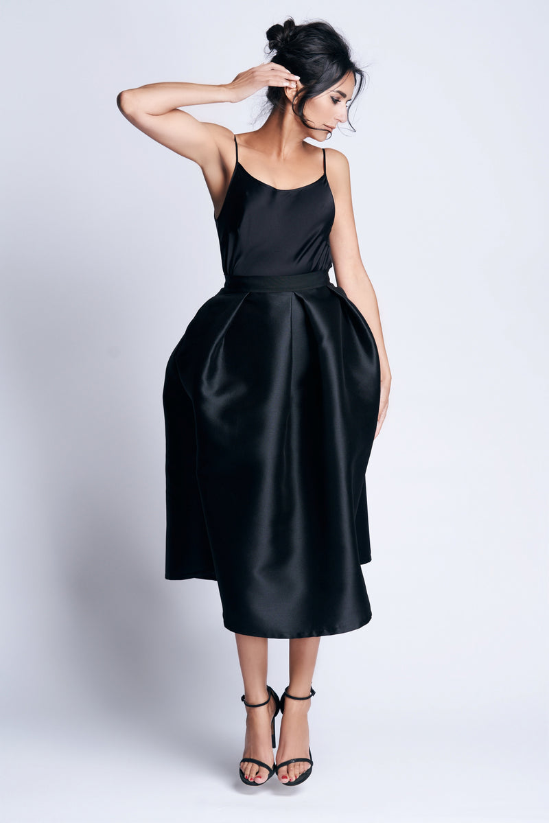 SAAR SKIRT STRUCTURE B | BLACK