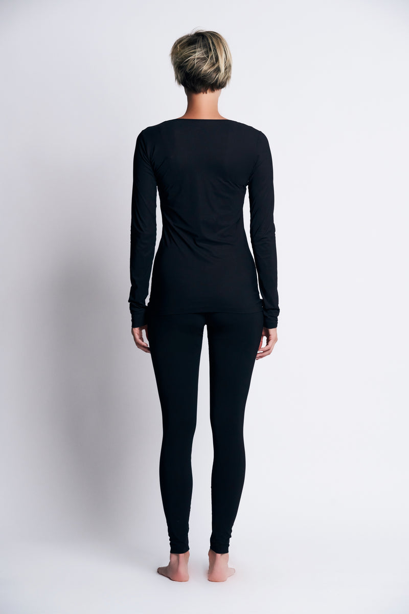TINA V-NECK MAT | BLACK
